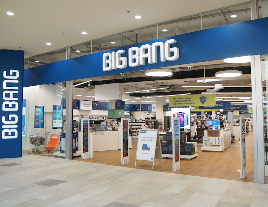 A retail store entrance with a large "BIG BANG" sign, showcasing electronics and appliances inside.